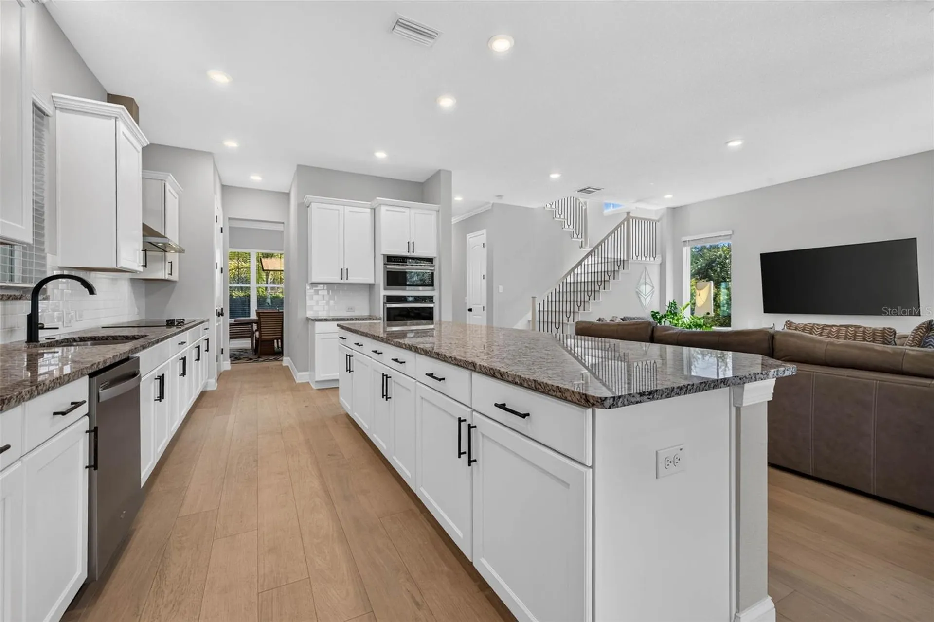 293 18th Avenue S St Petersburg FL 33705