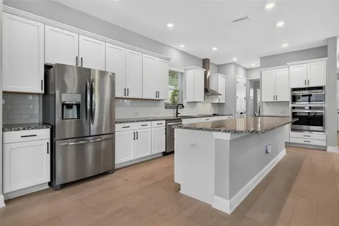 293 18th Avenue S St Petersburg FL 33705