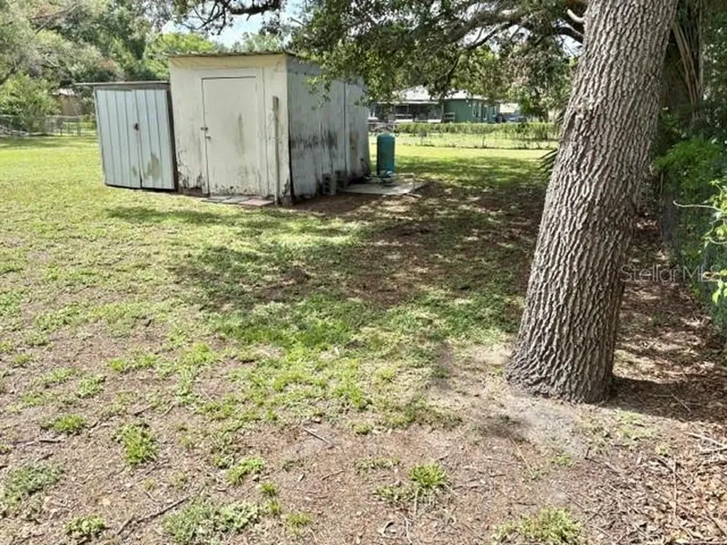 4901 E Idlewild Avenue Tampa FL 33610