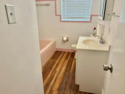 4901 E Idlewild Avenue Tampa FL 33610