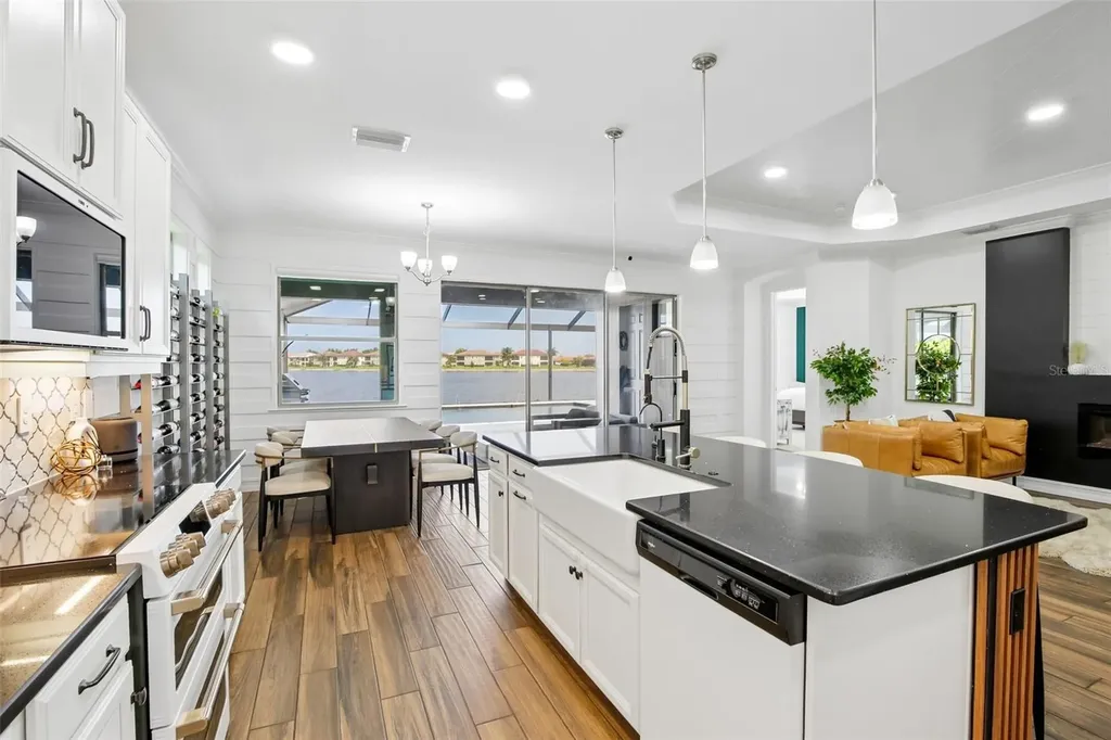 157 Veraza Court Nokomis FL 34275