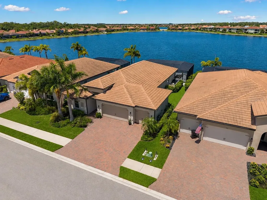157 Veraza Court Nokomis FL 34275