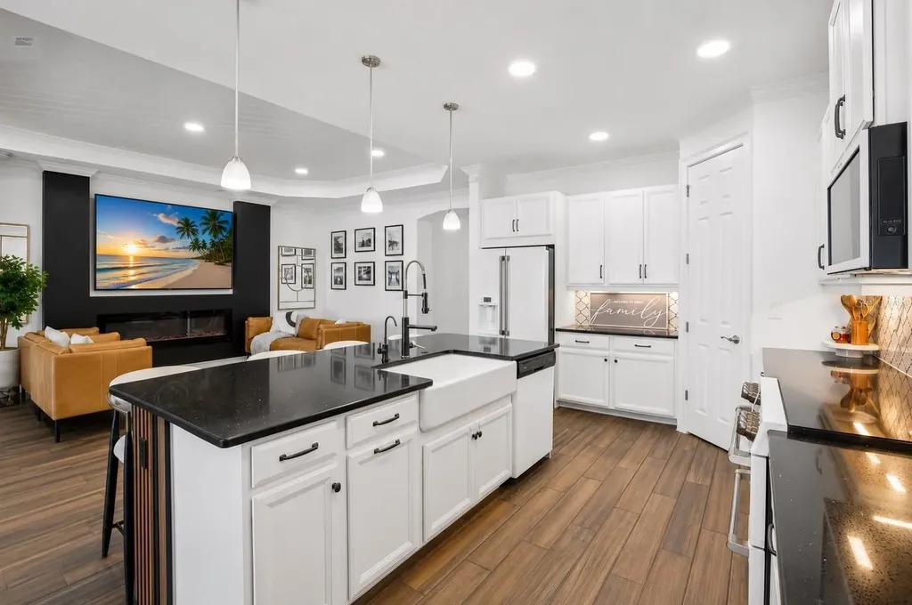 157 Veraza Court Nokomis FL 34275