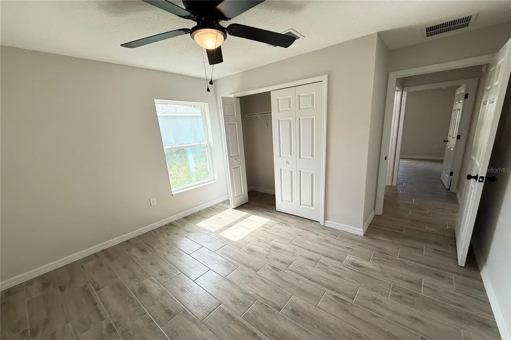 5687 NW 57th Street Ocala FL 34482