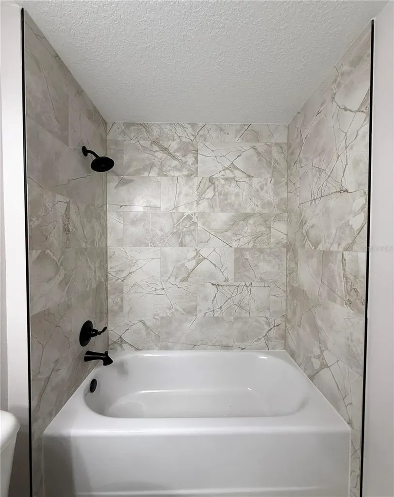 5687 NW 57th Street Ocala FL 34482