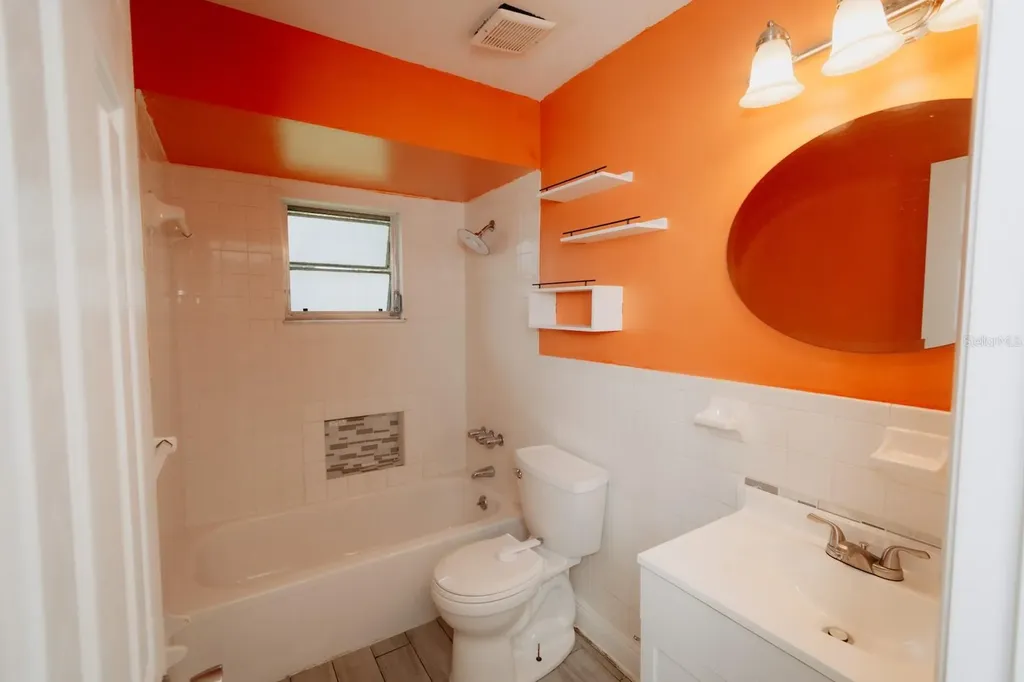 2040 Woodbriar Loop S Lakeland FL 33813
