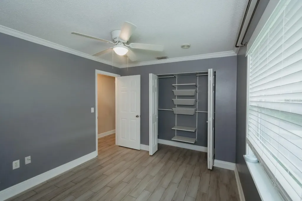 2040 Woodbriar Loop S Lakeland FL 33813