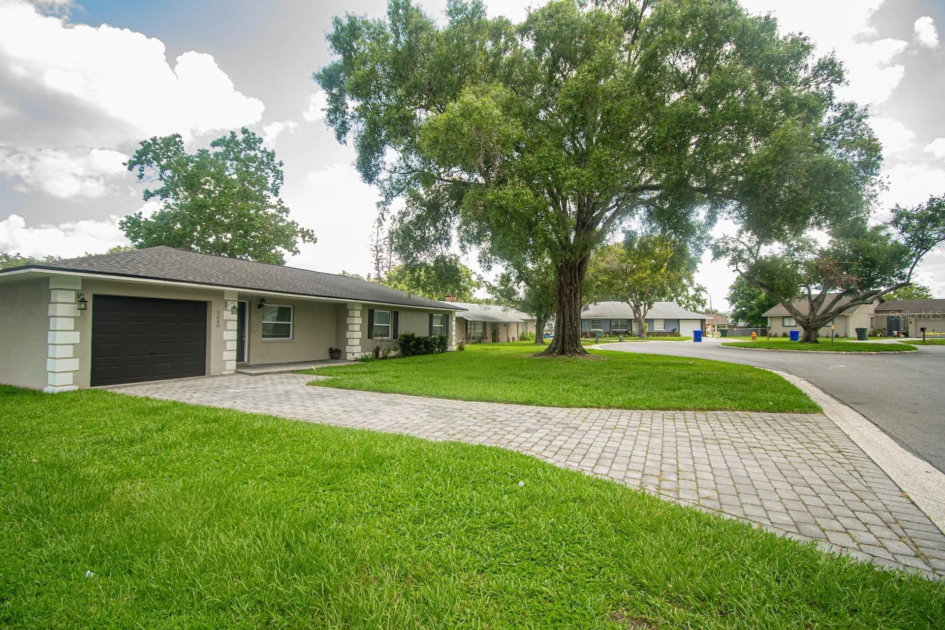 2040 Woodbriar Loop S Lakeland FL 33813