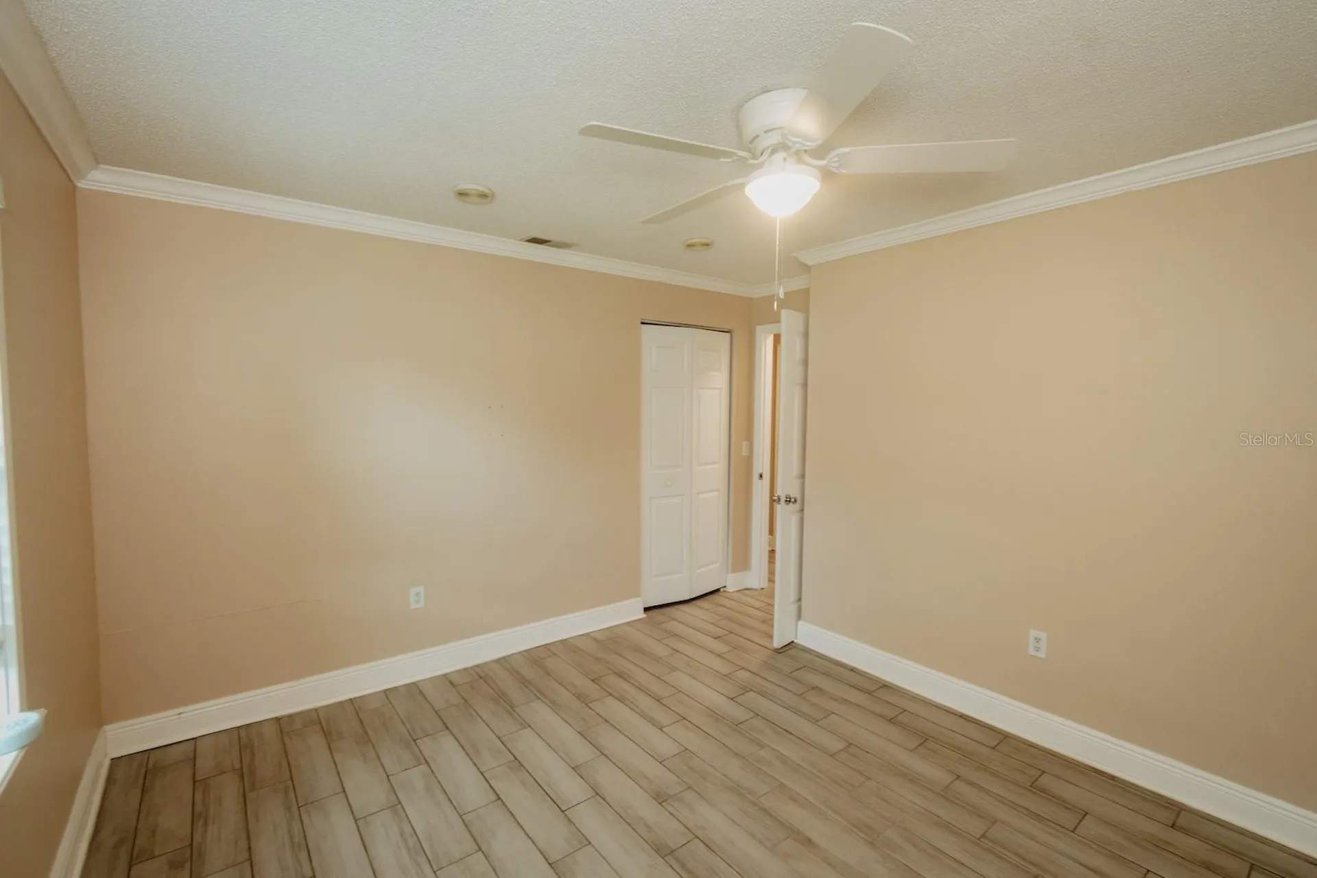 2040 Woodbriar Loop S Lakeland FL 33813