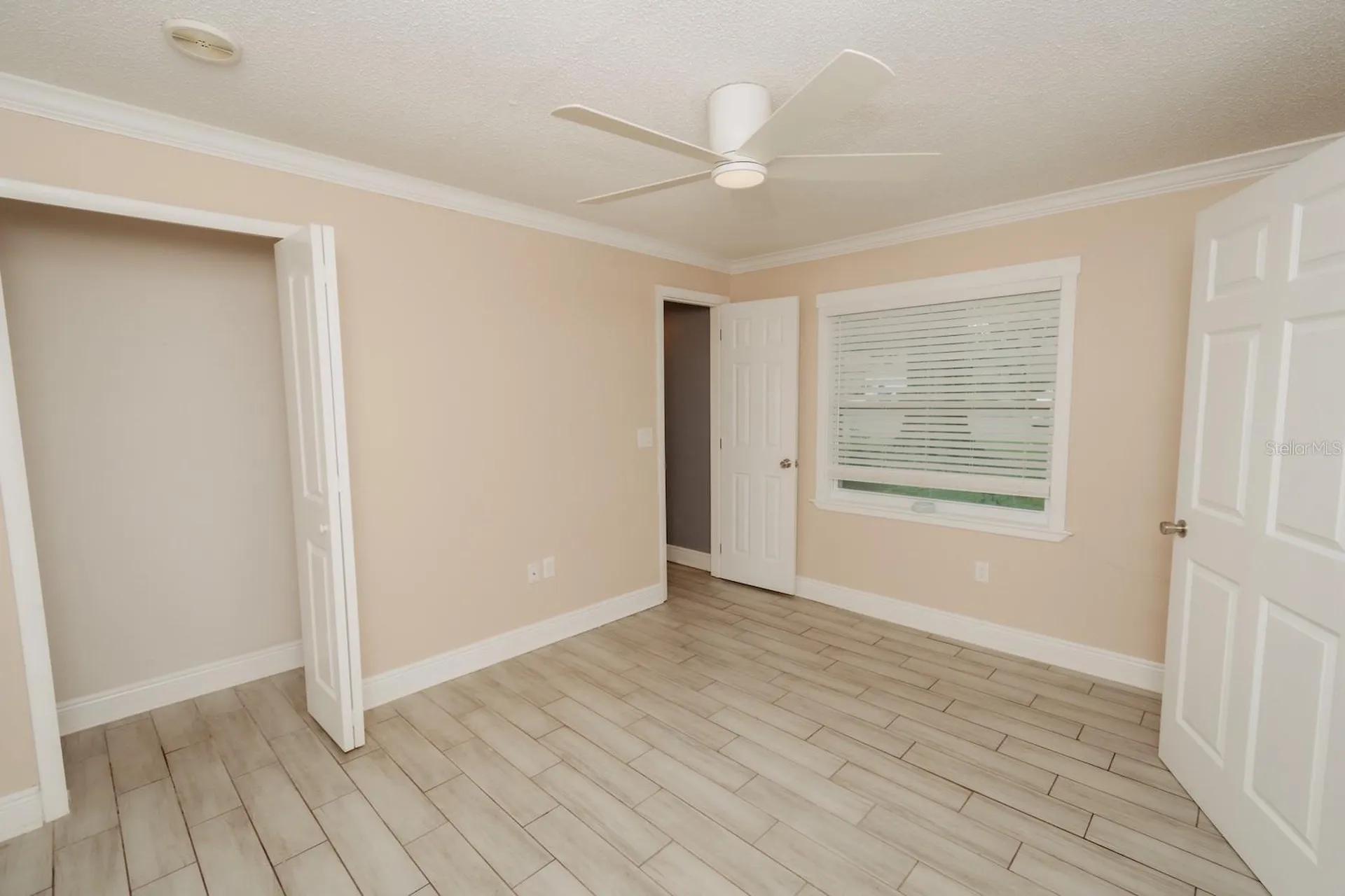 2040 Woodbriar Loop S Lakeland FL 33813