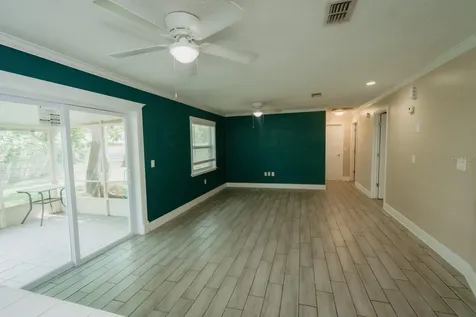2040 Woodbriar Loop S Lakeland FL 33813