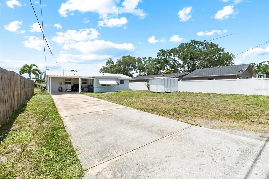 782 42nd Avenue NE St Petersburg FL 33703