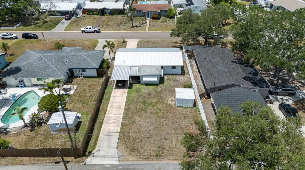 782 42nd Avenue NE St Petersburg FL 33703