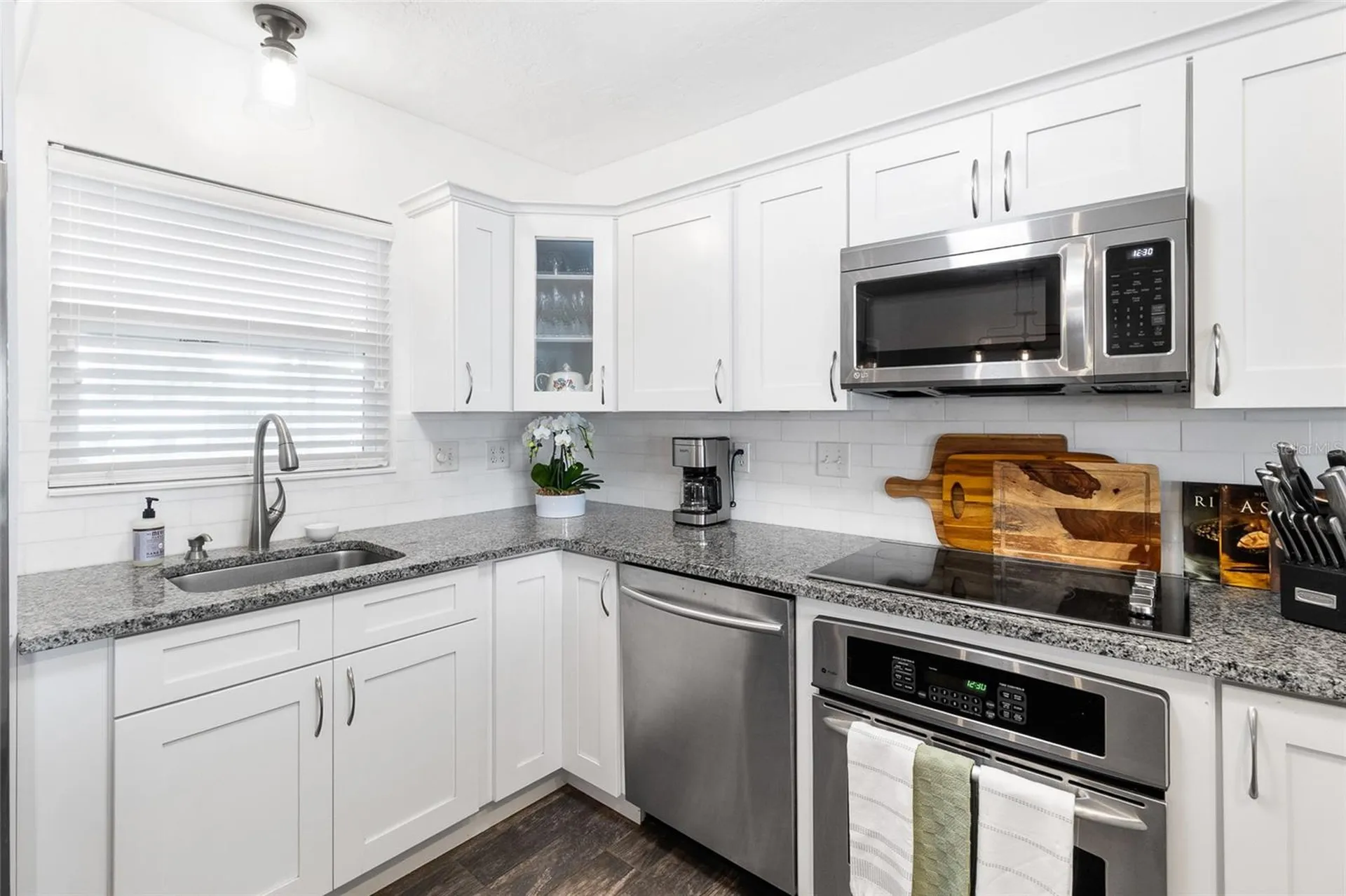 782 42nd Avenue NE St Petersburg FL 33703