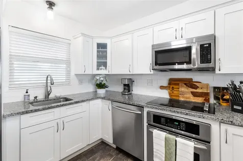 782 42nd Avenue NE St Petersburg FL 33703