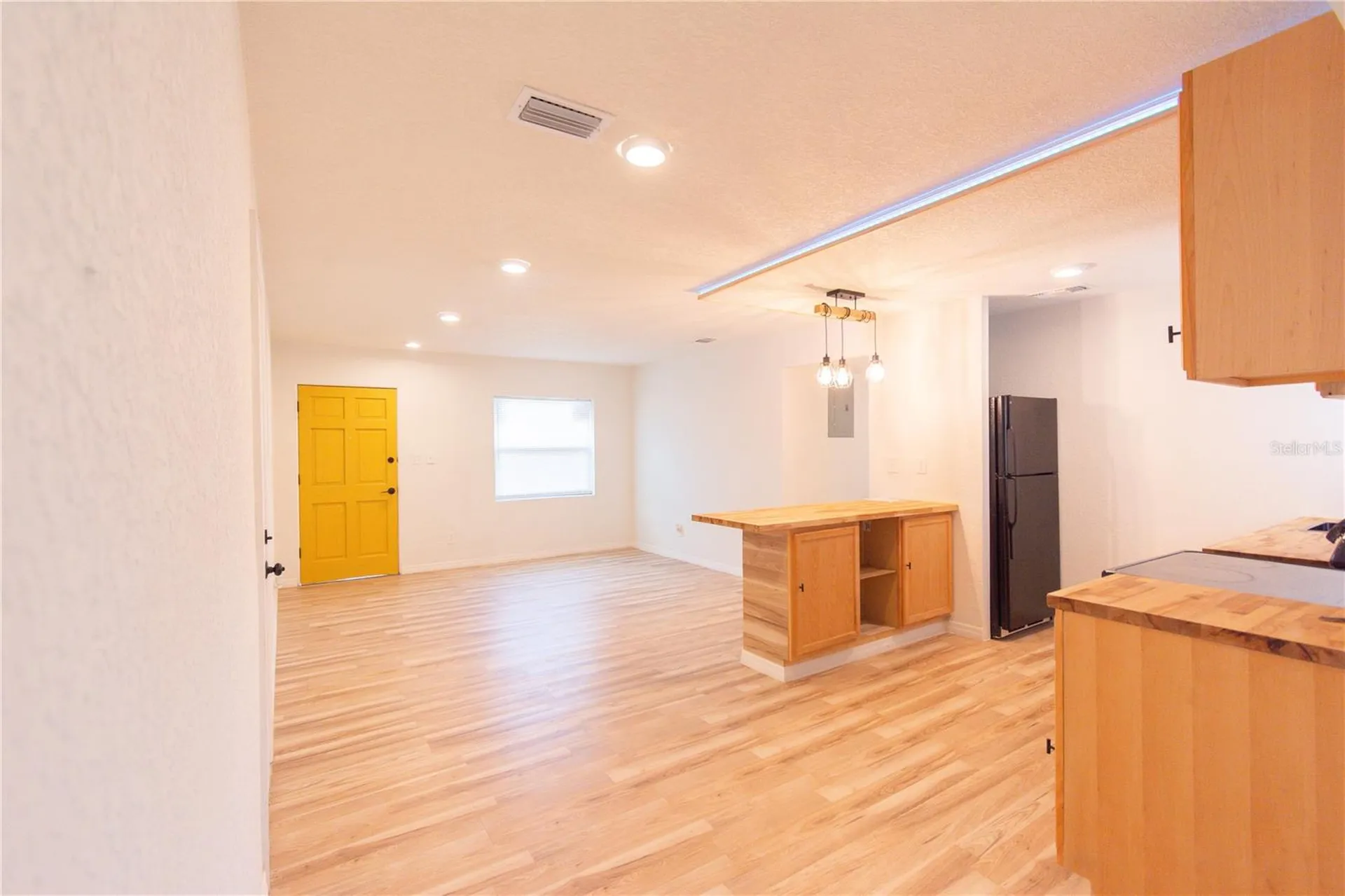6146 Dahlia Drive Orlando FL 32807