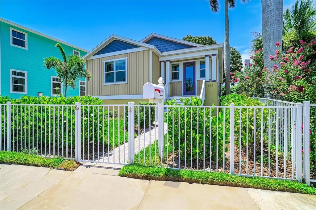 632 Virginia Drive Bradenton FL 34205