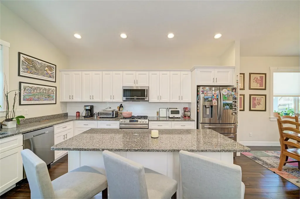 632 Virginia Drive Bradenton FL 34205