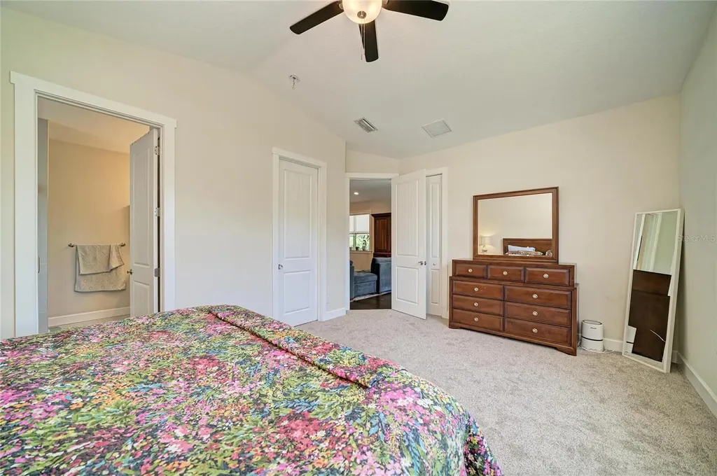 632 Virginia Drive Bradenton FL 34205