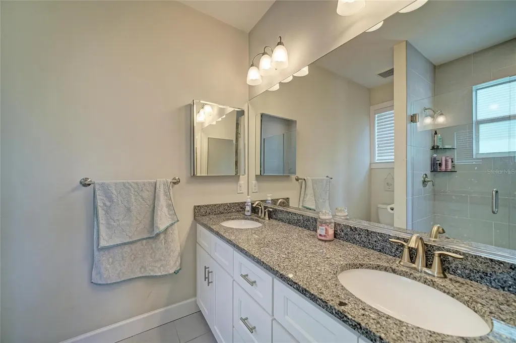 632 Virginia Drive Bradenton FL 34205