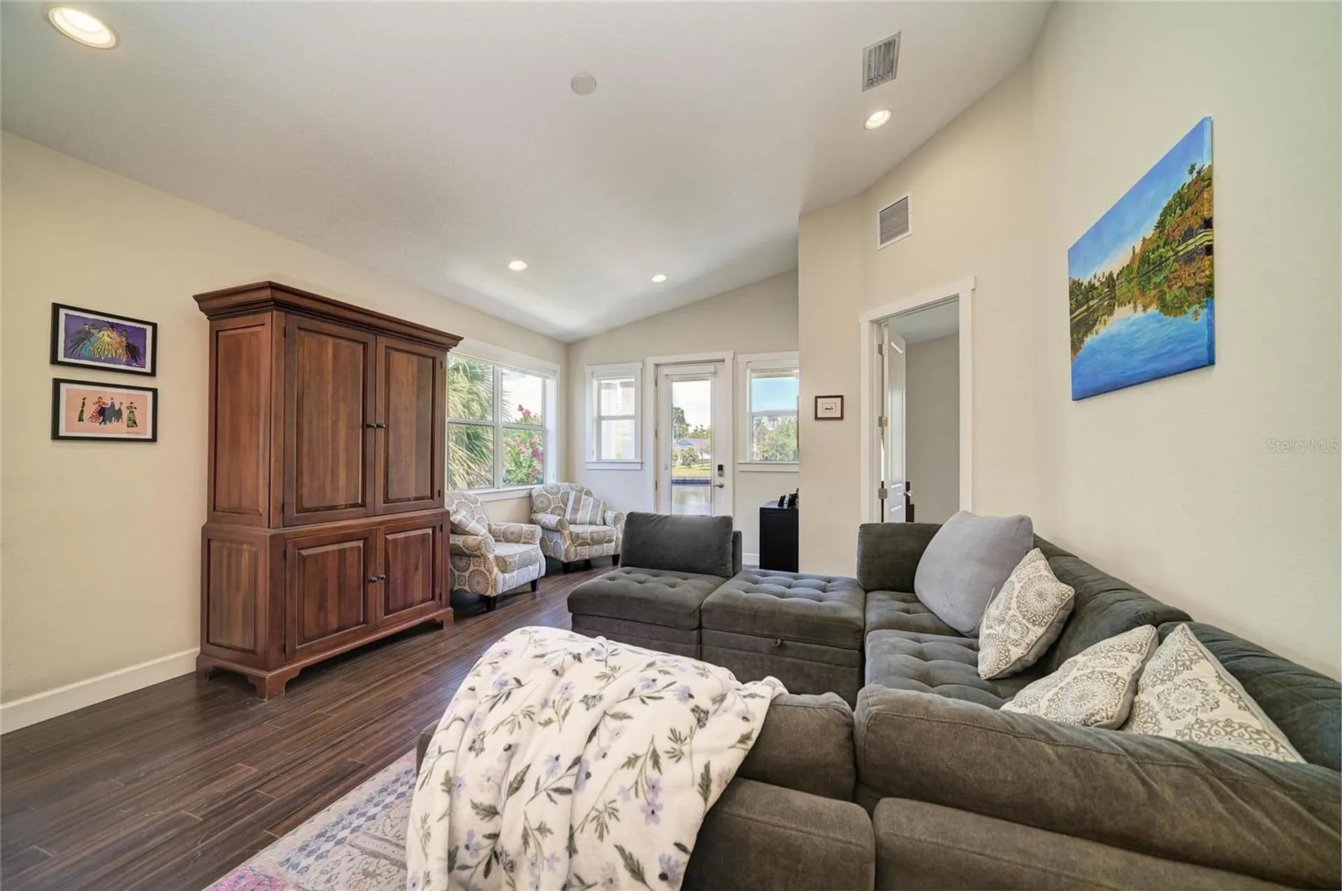 632 Virginia Drive Bradenton FL 34205