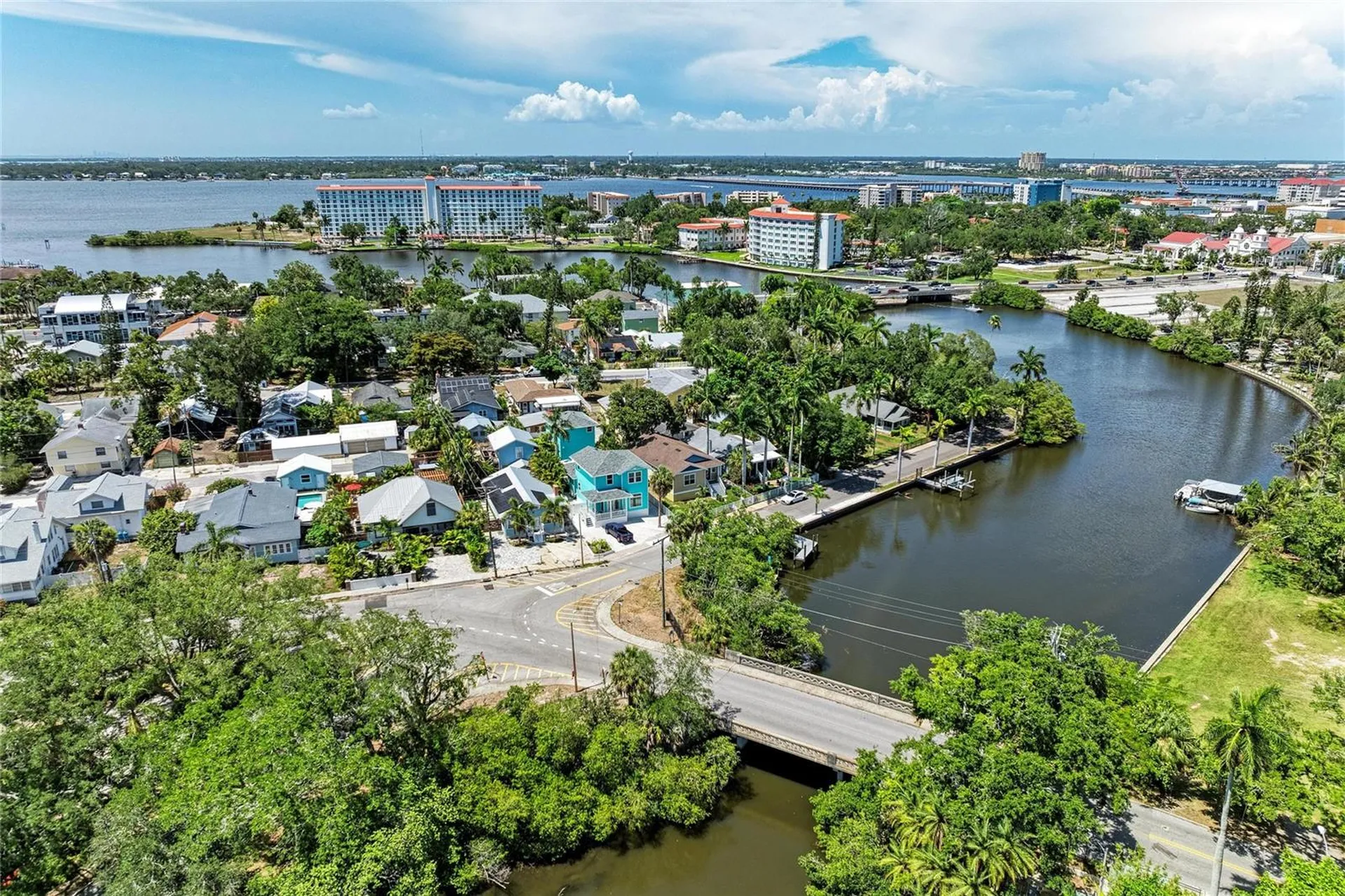 632 Virginia Drive Bradenton FL 34205