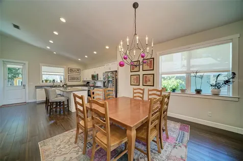 632 Virginia Drive Bradenton FL 34205