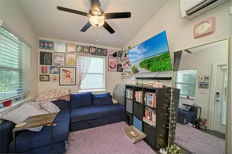 632 Virginia Drive Bradenton FL 34205