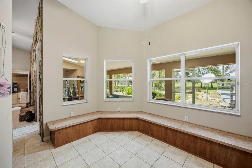 11751 SE 16th Lane Morriston FL 32668