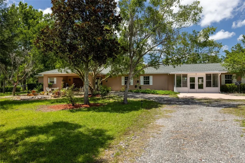 11751 SE 16th Lane Morriston FL 32668