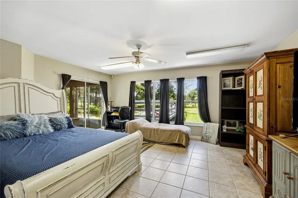 11751 SE 16th Lane Morriston FL 32668