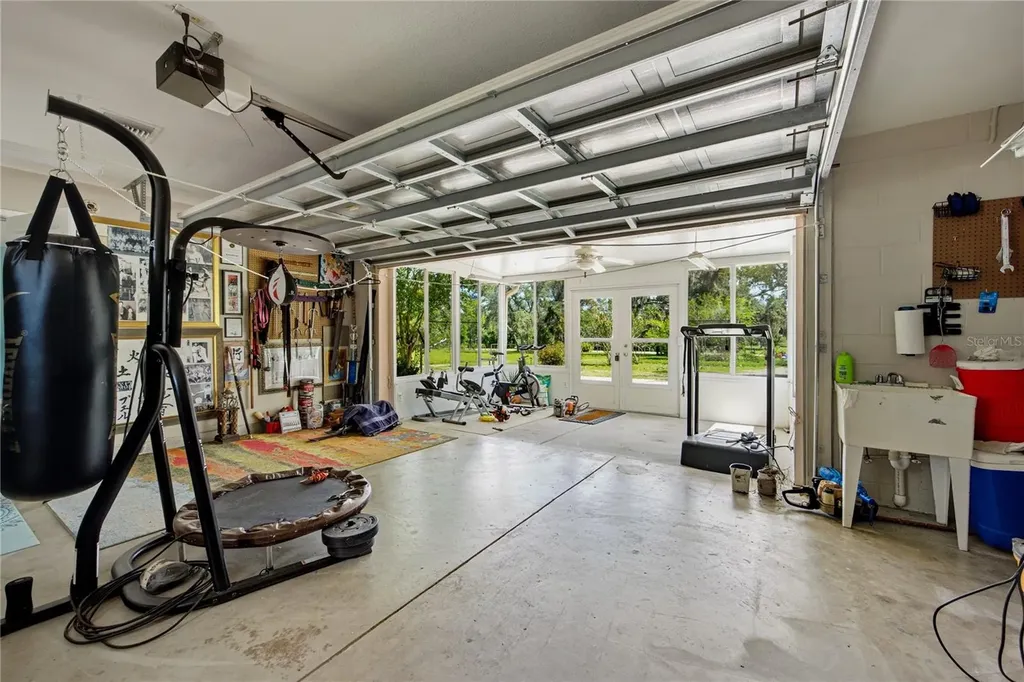 11751 SE 16th Lane Morriston FL 32668