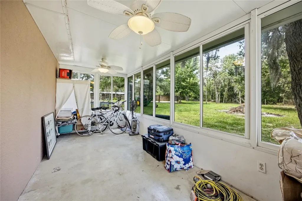11751 SE 16th Lane Morriston FL 32668