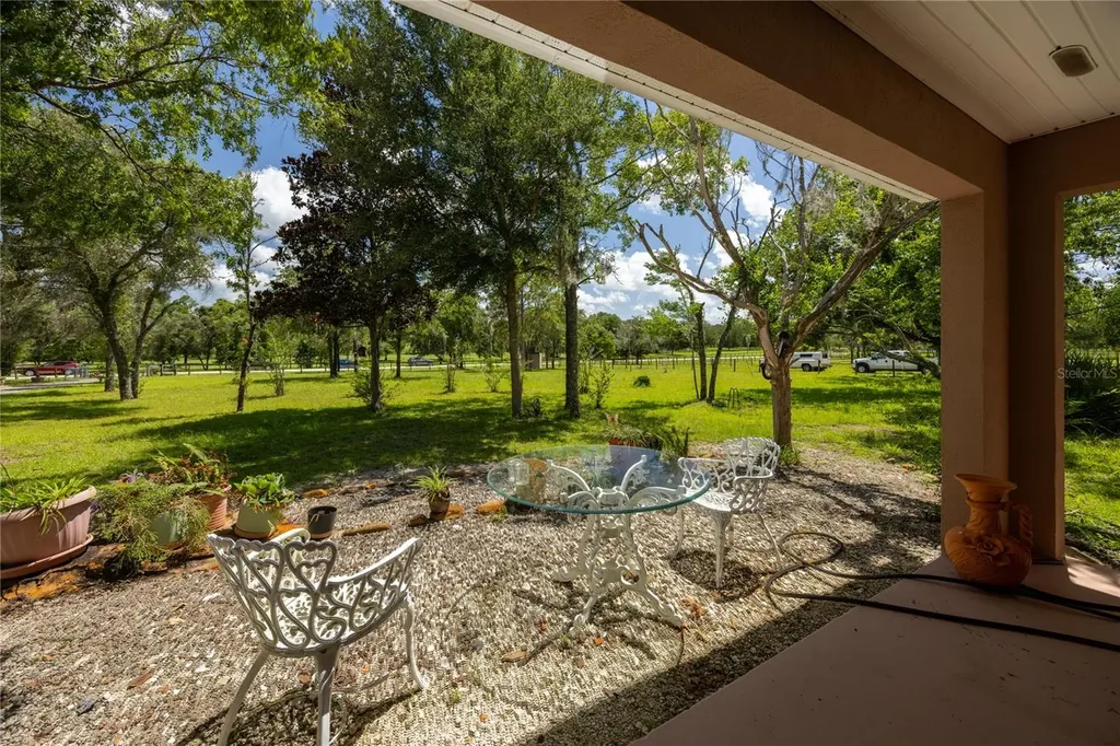 11751 SE 16th Lane Morriston FL 32668