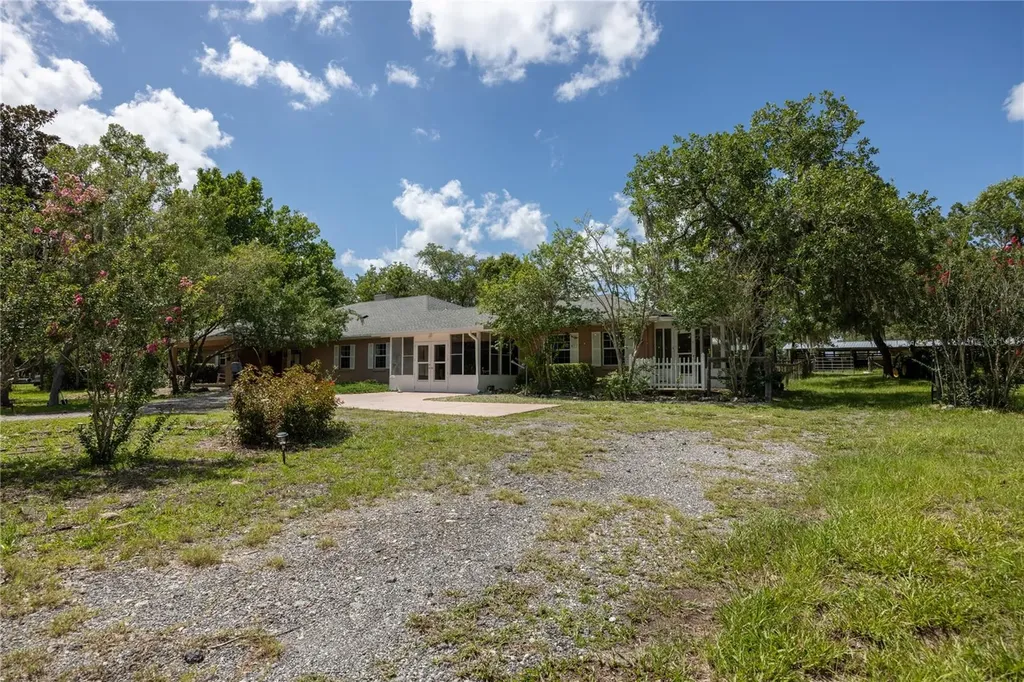 11751 SE 16th Lane Morriston FL 32668