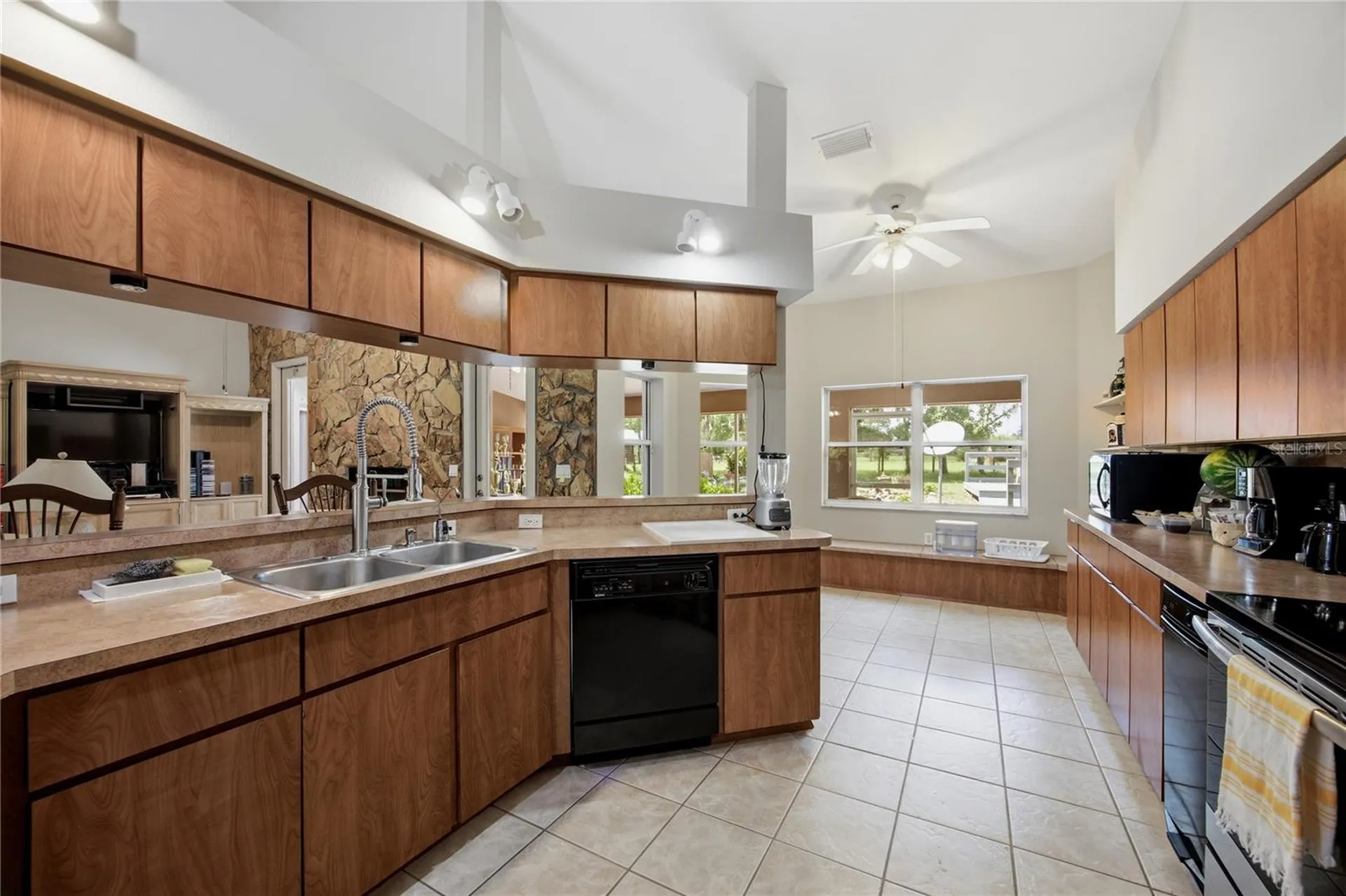 11751 SE 16th Lane Morriston FL 32668