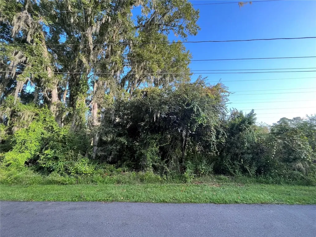 270 Toms Road Debary FL 32713