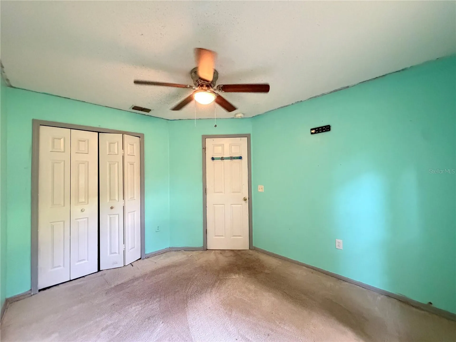 1011 Eiffel Lane Kissimmee FL 34759