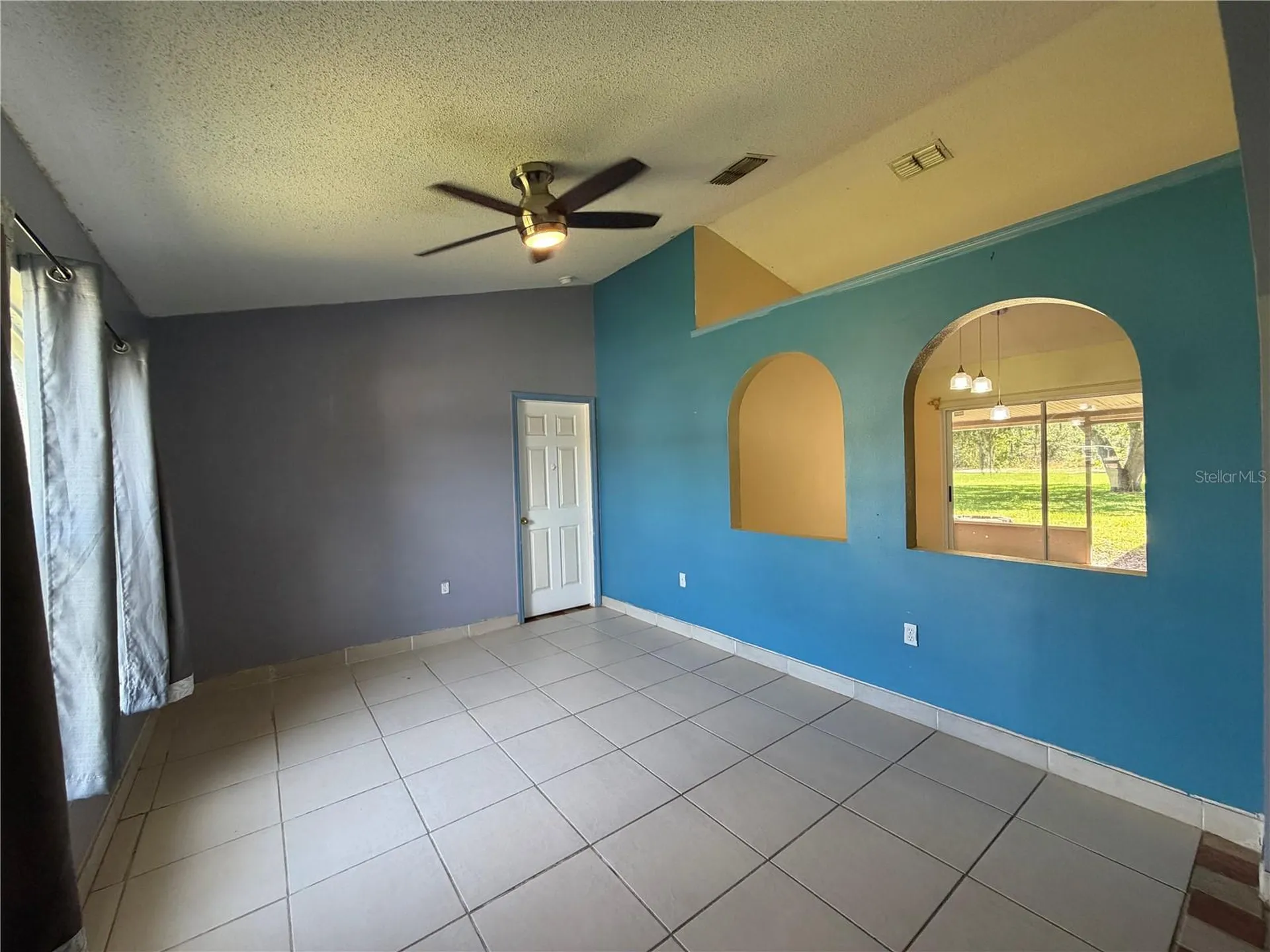 1011 Eiffel Lane Kissimmee FL 34759