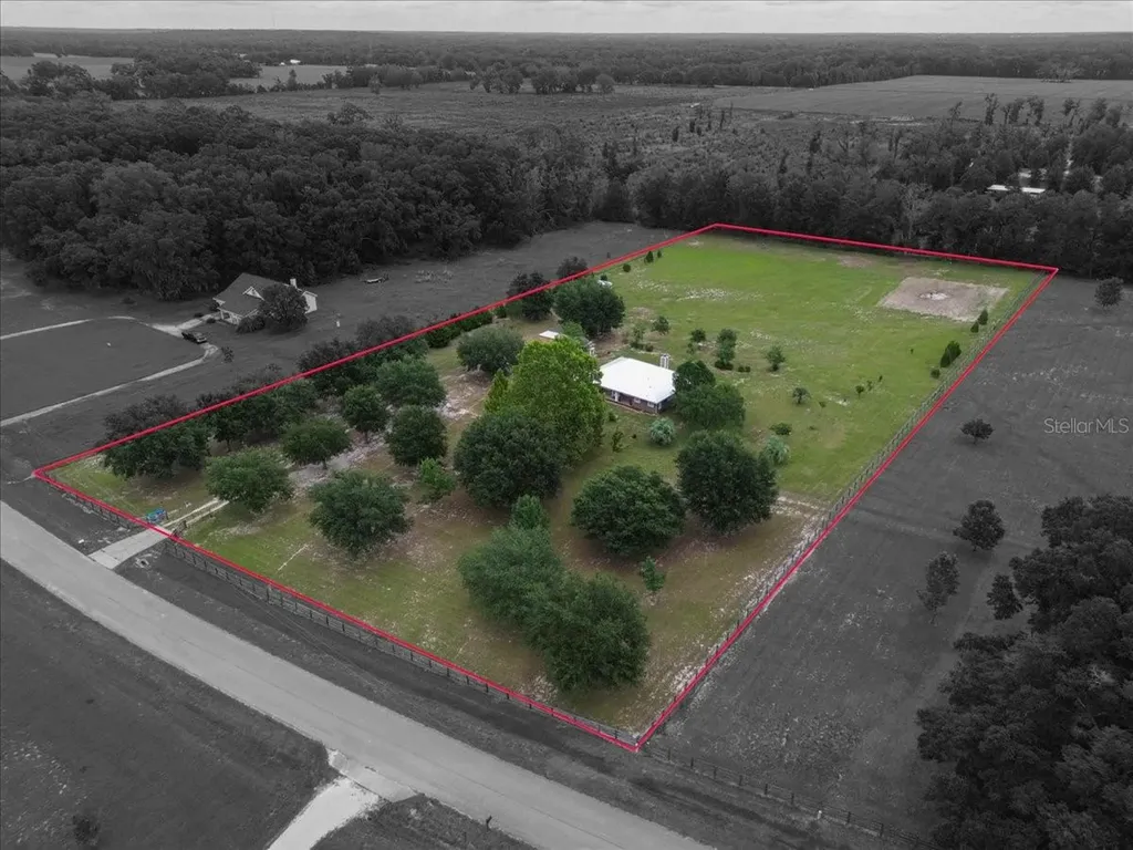 14681 NW 232nd Street High Springs FL 32643