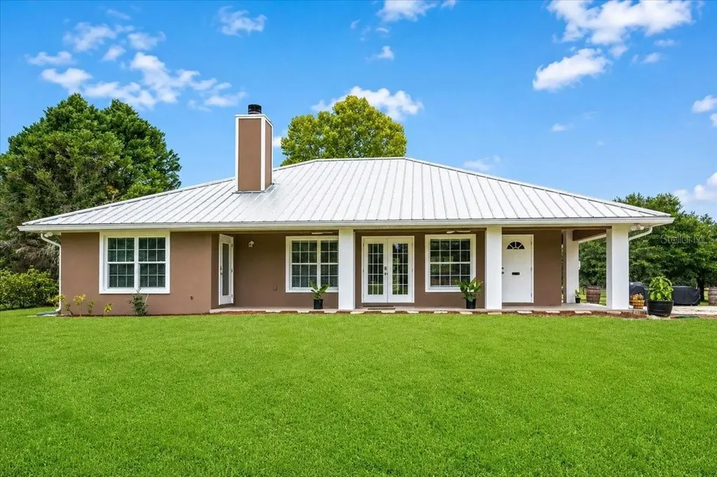 14681 NW 232nd Street High Springs FL 32643