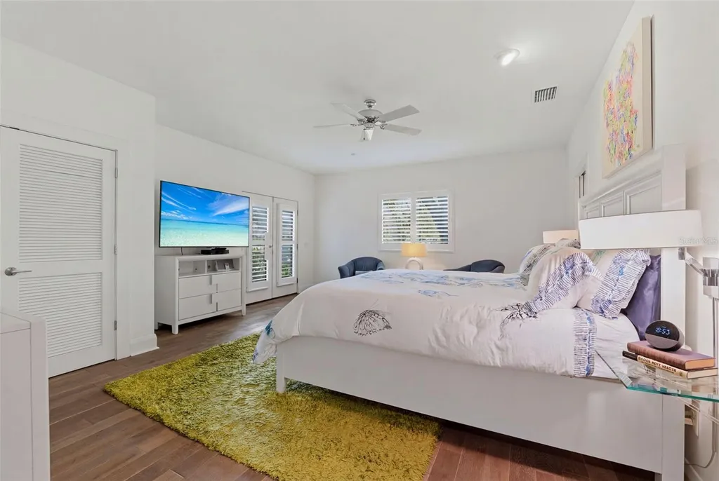 708 Warren Road Lutz FL 33548