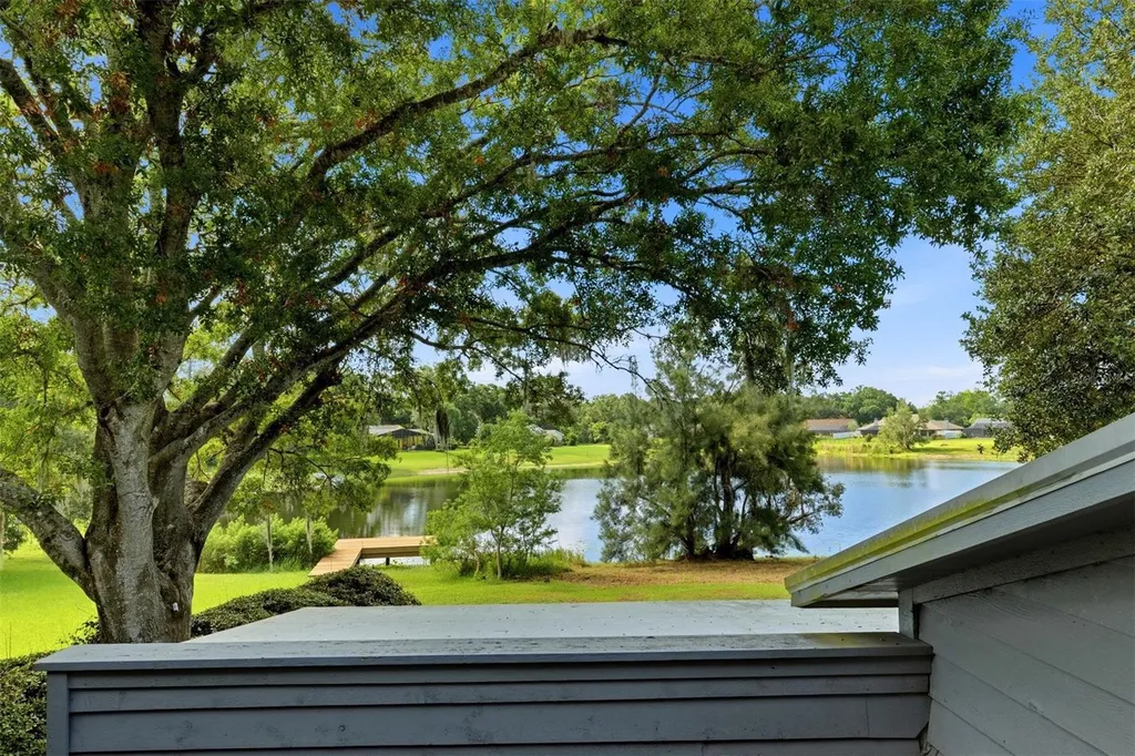 708 Warren Road Lutz FL 33548