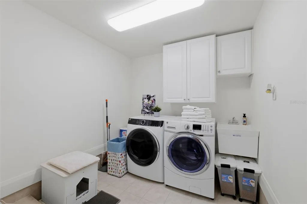 708 Warren Road Lutz FL 33548