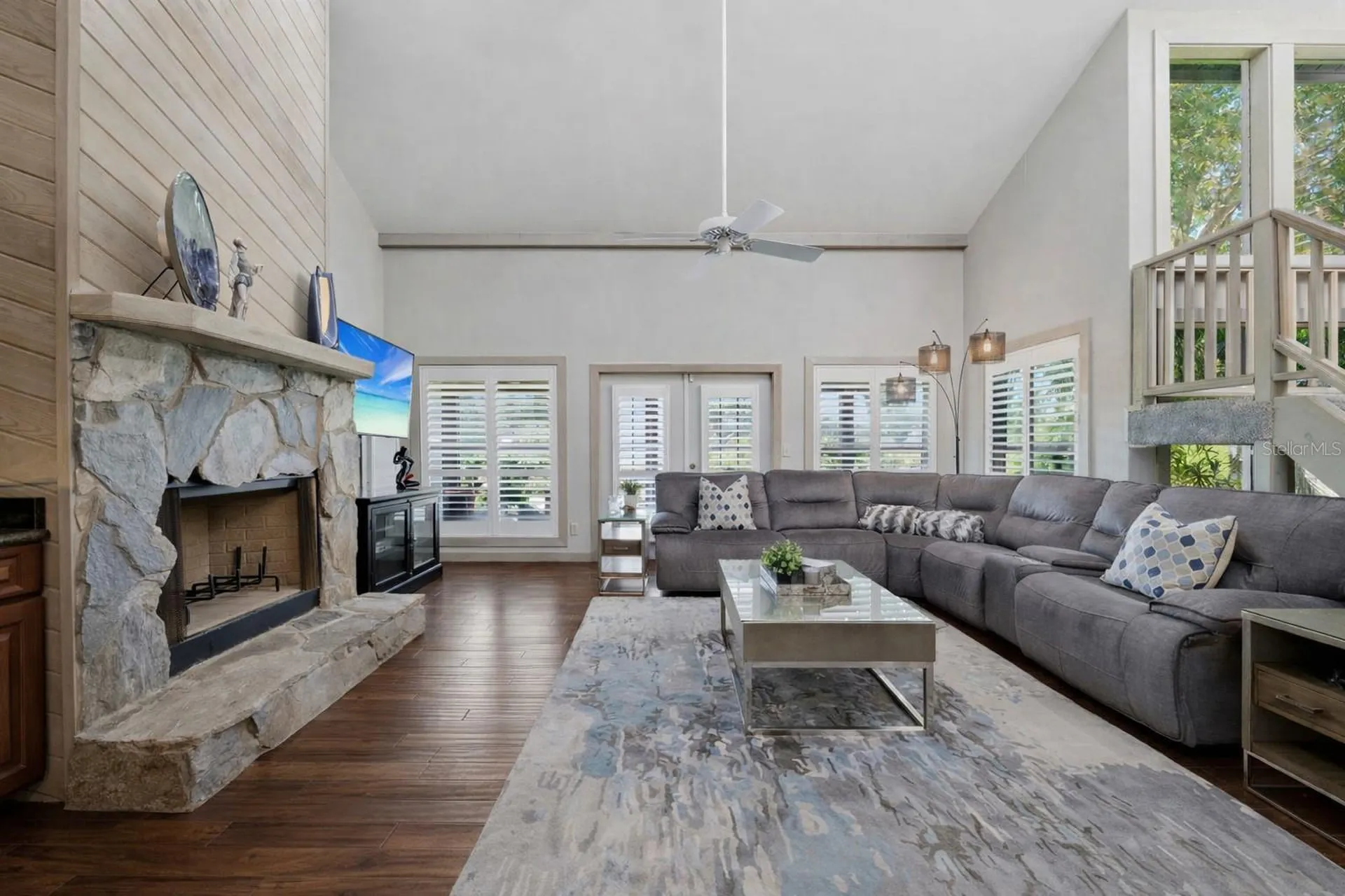 708 Warren Road Lutz FL 33548