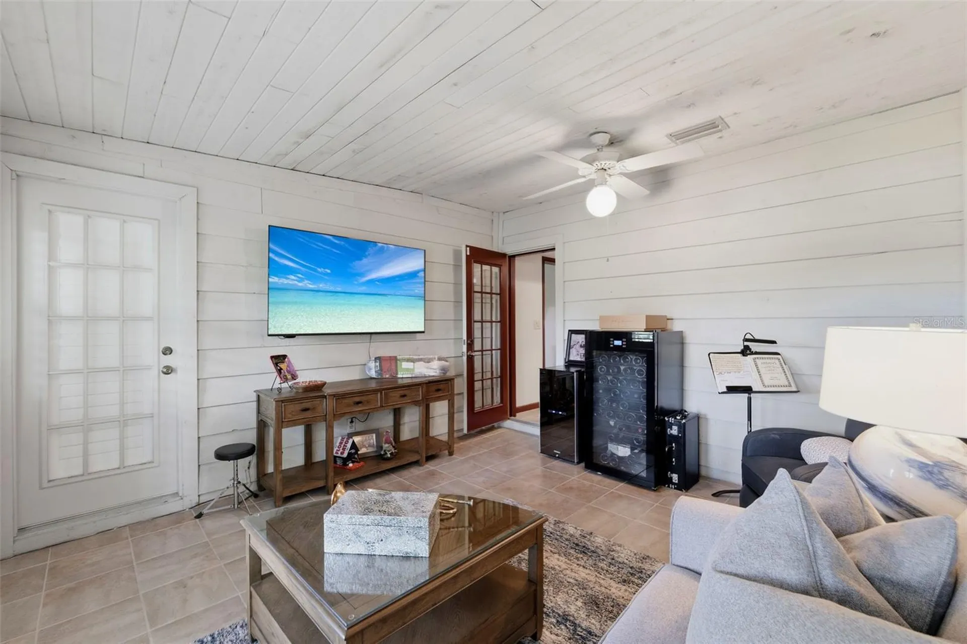 708 Warren Road Lutz FL 33548