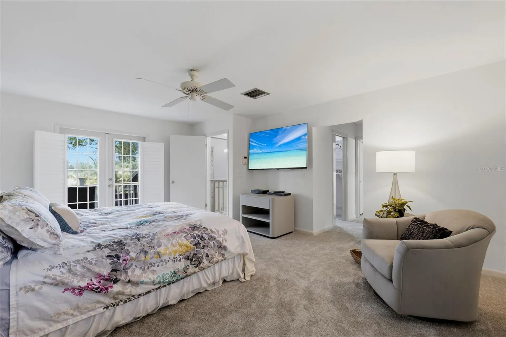 708 Warren Road Lutz FL 33548