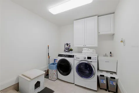 708 Warren Road Lutz FL 33548