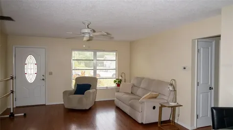 150 Stafford Circle Palm Harbor FL 34684