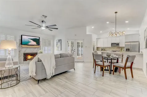 616 Sherwood Circle Ocoee FL 34761